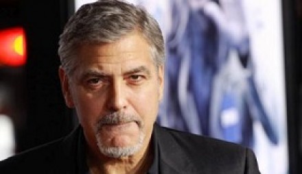 Incidente per George Clooney questa mattina in Sardegna