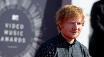 Ed Sheeran sbarca nei cinema con il suo spettacolare film concerto  