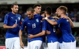 Italia batte la Finlandia 2-0