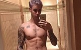 Justin Bieber si tinge i capelli di viola